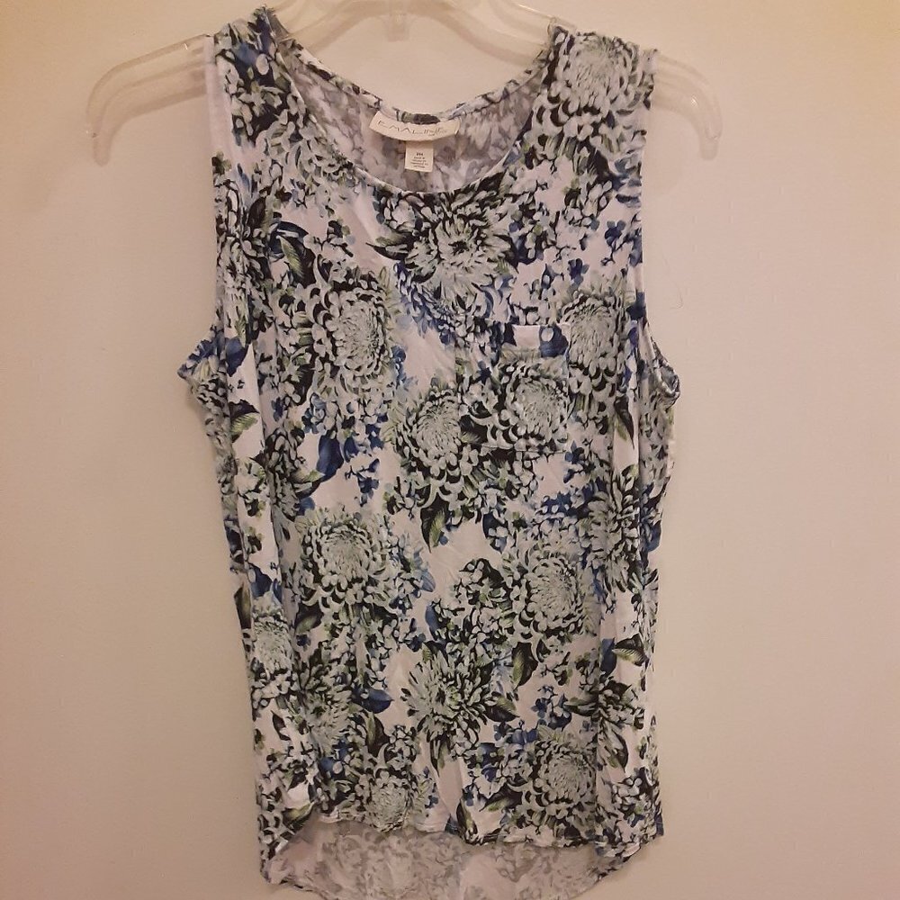 Emaline (PM) White and Blue Sleeveless Flowered Top w/Scoop Neckline & Pocket